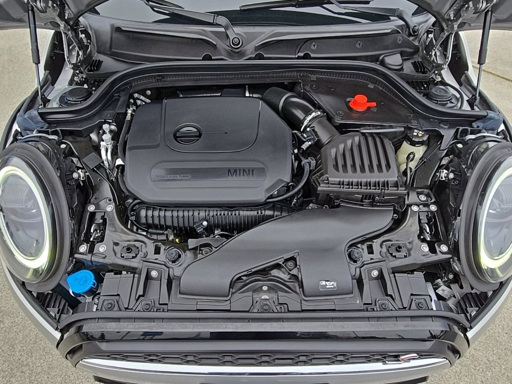 Used 2024 MINI Cooper S image 29