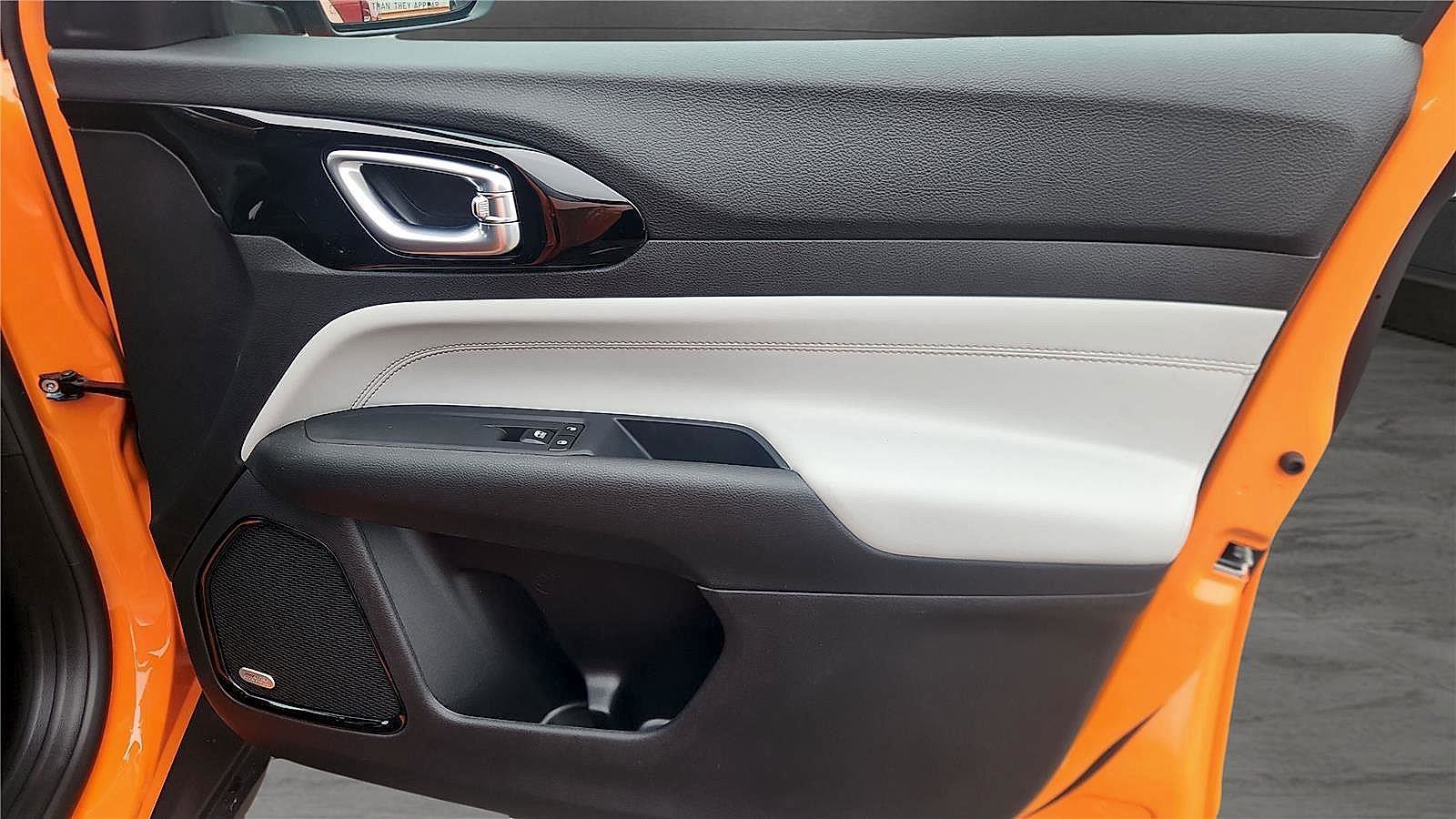 New 2026 Jeep Compass Limited w/ Sun, Sound & Navigation Group image 28