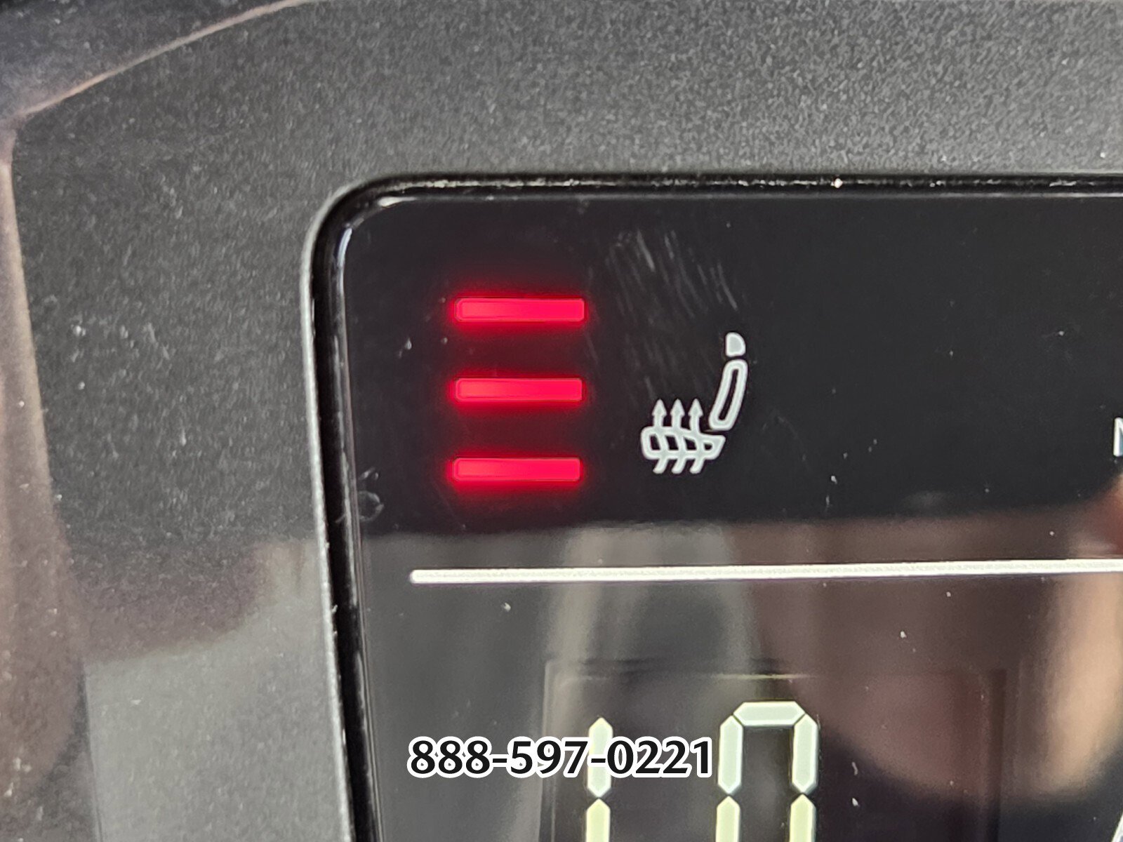 Used 2022 Volkswagen Tiguan SE image 22