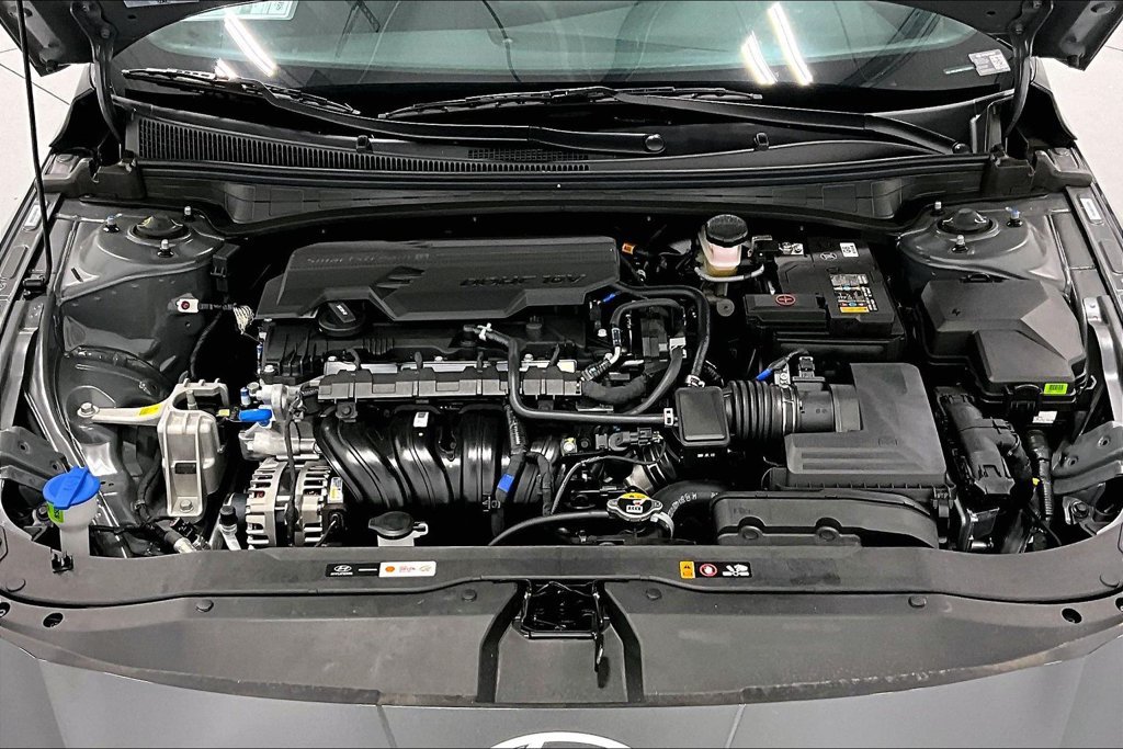 New 2026 Hyundai Elantra SEL Sport FWD image 26
