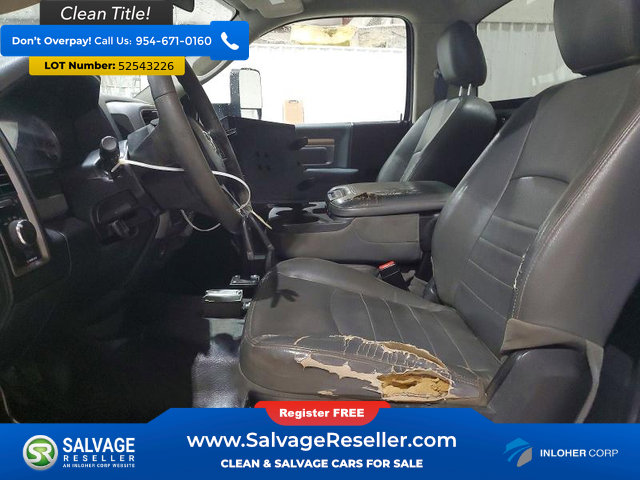 Used 2017 RAM 5500 Tradesman w/ Power & Remote Entry Group RWD image 9