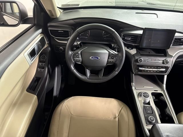 Used 2020 Ford Explorer XLT w/ Equipment Group 202A image 24