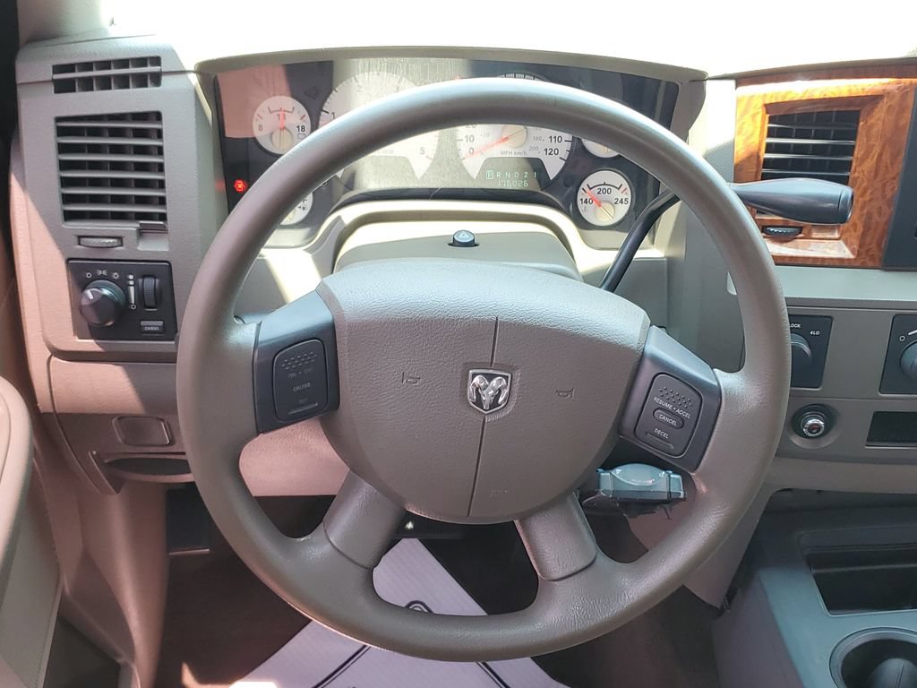 Used 2006 Dodge Ram 2500 Truck SLT AWD/4WD image 10