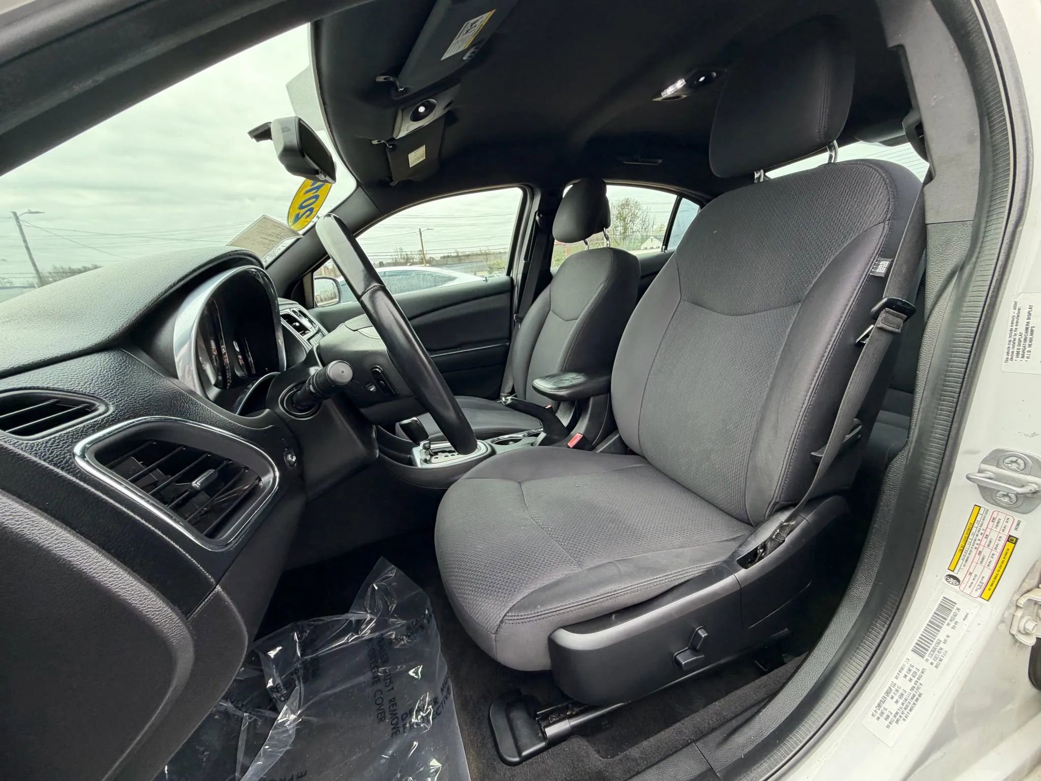 Used 2014 Chrysler 200 Touring image 20