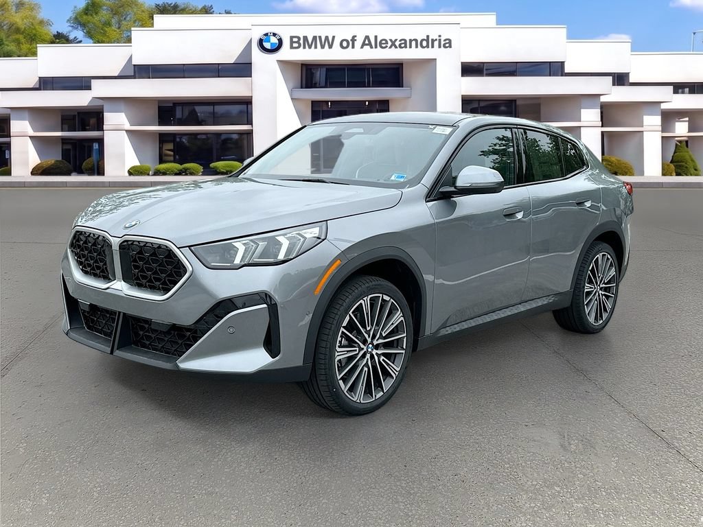 New 2026 BMW X2 xDrive28i w/ Technology Package AWD/4WD image 1