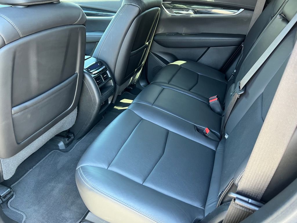 Used 2020 Cadillac XT5 Premium Luxury image 12