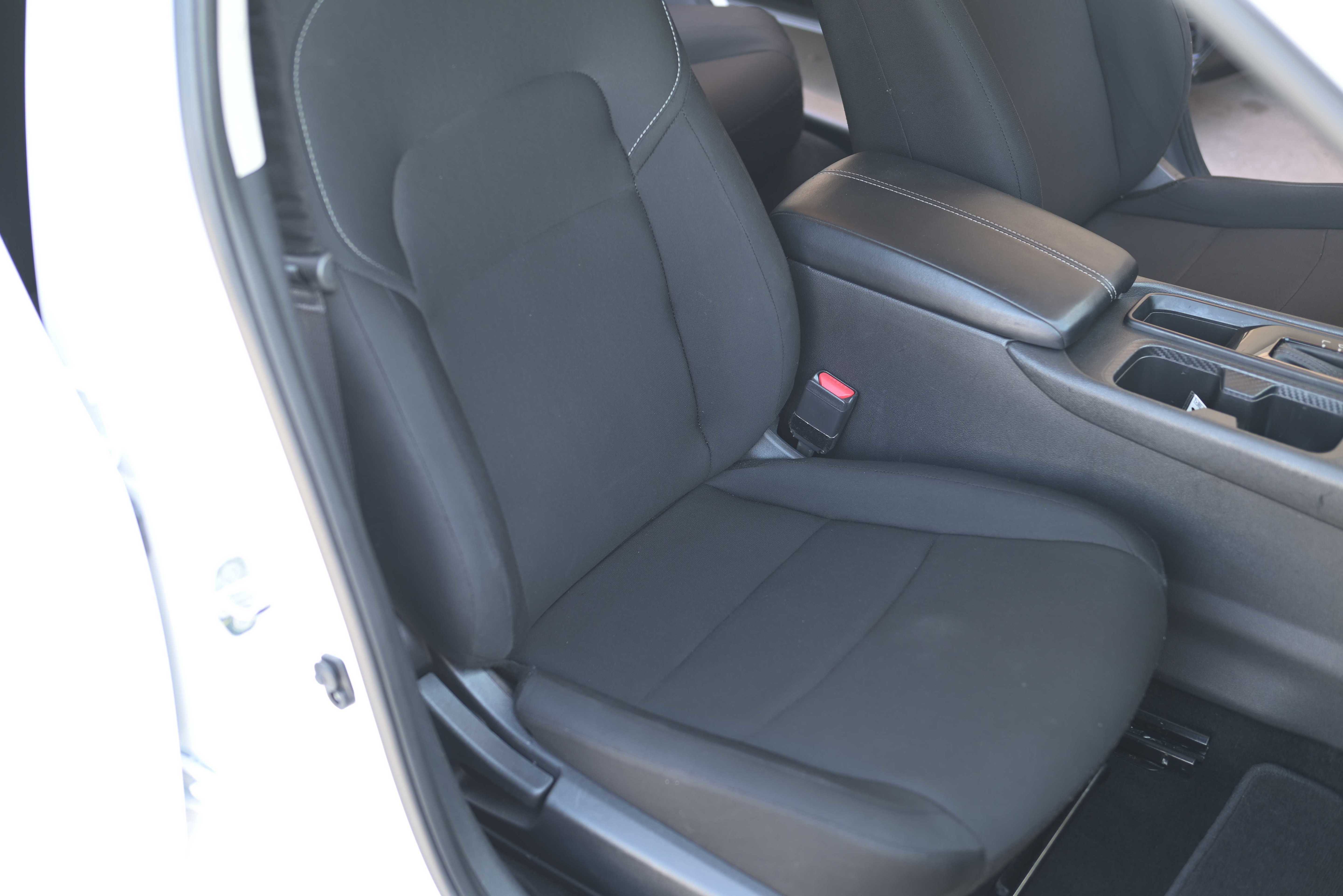 Used 2024 Nissan Sentra S FWD image 13