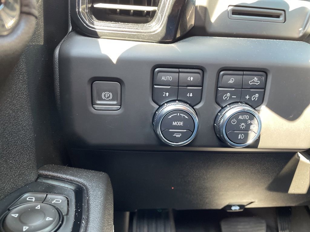 Used 2023 GMC Sierra 1500 AT4 AWD/4WD image 28