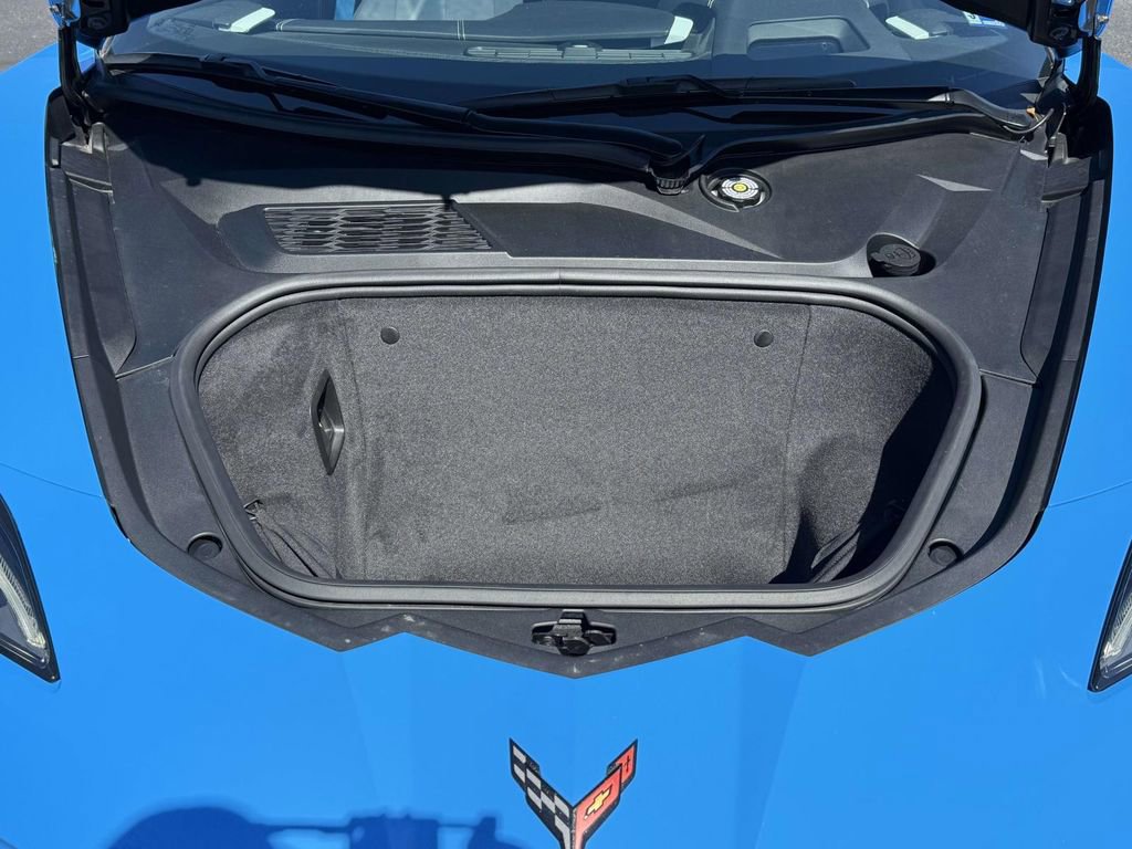 Used 2021 Chevrolet Corvette Stingray Preferred Cpe w/ 2LT image 27