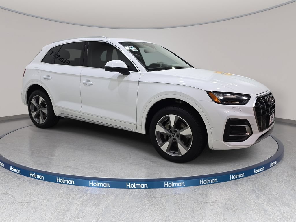 Used 2023 Audi Q5 Prestige w/ Prestige Package AWD/4WD image 5