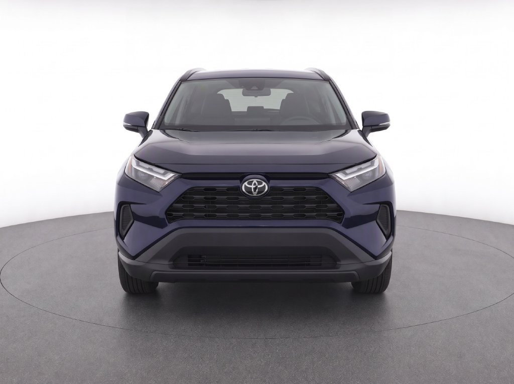 Used 2024 Toyota RAV4 XLE FWD image 5