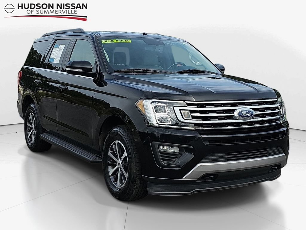 Used 2018 Ford Expedition XLT w/ Equipment Group 201A AWD/4WD 360° Tour
