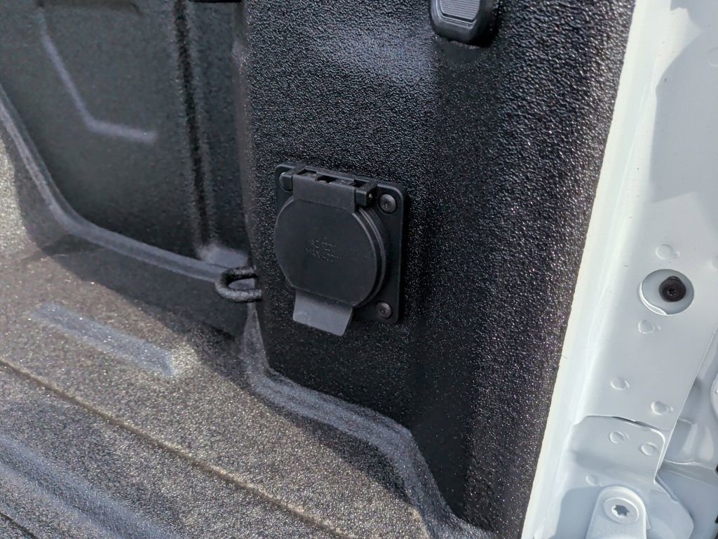 New 2026 GMC Sierra 1500 SLT image 42