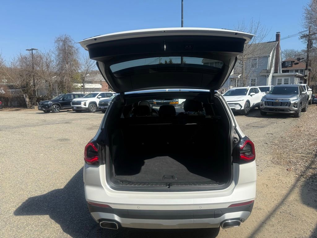 Used 2024 BMW X3 xDrive30i AWD/4WD image 5