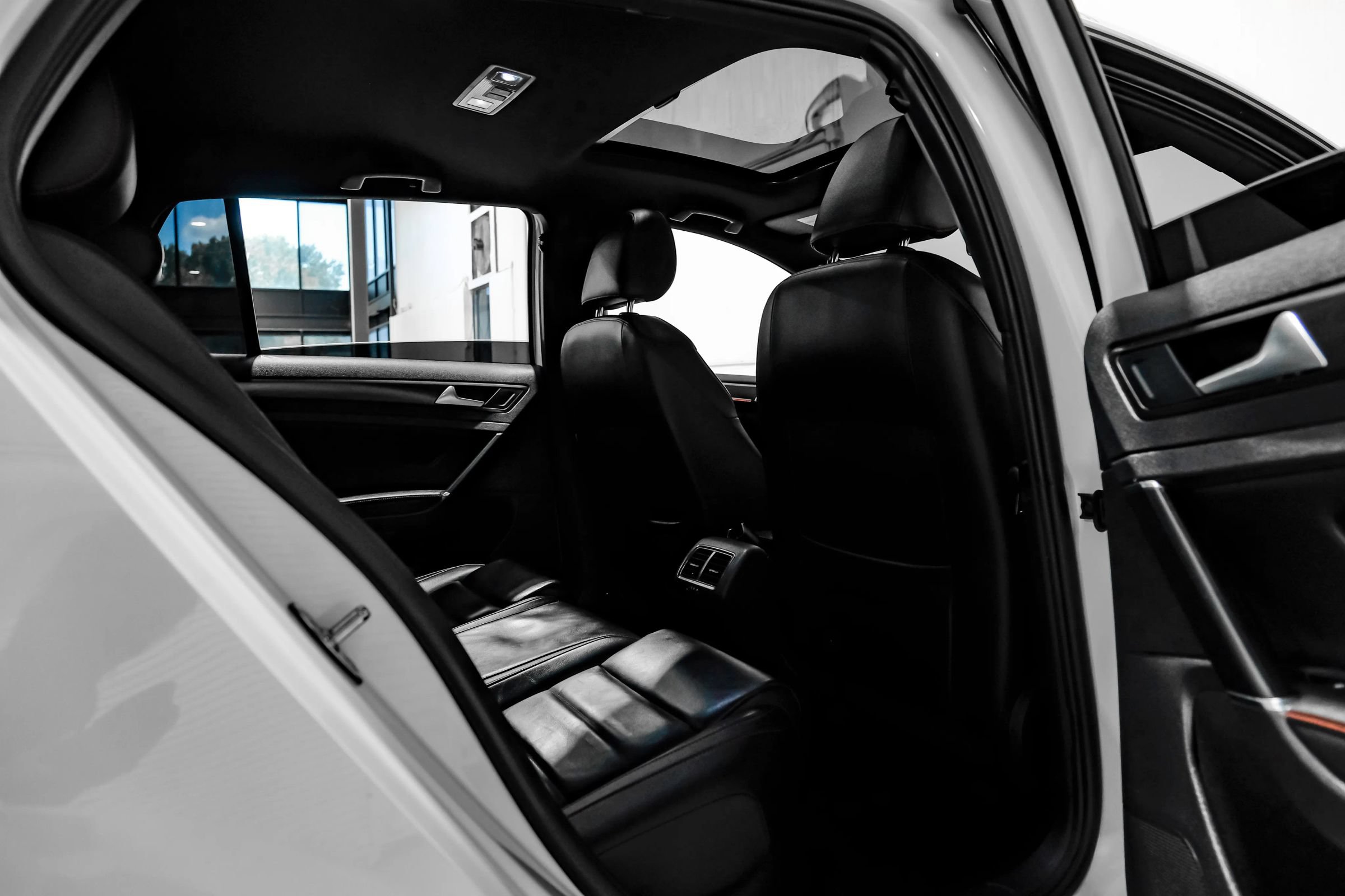 Used 2019 Volkswagen GTI Rabbit Edition FWD image 48