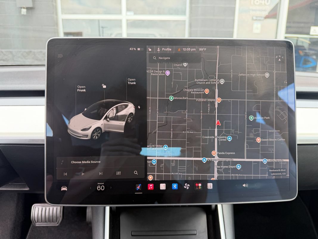 Used 2020 Tesla Model 3 Long Range AWD/4WD image 37