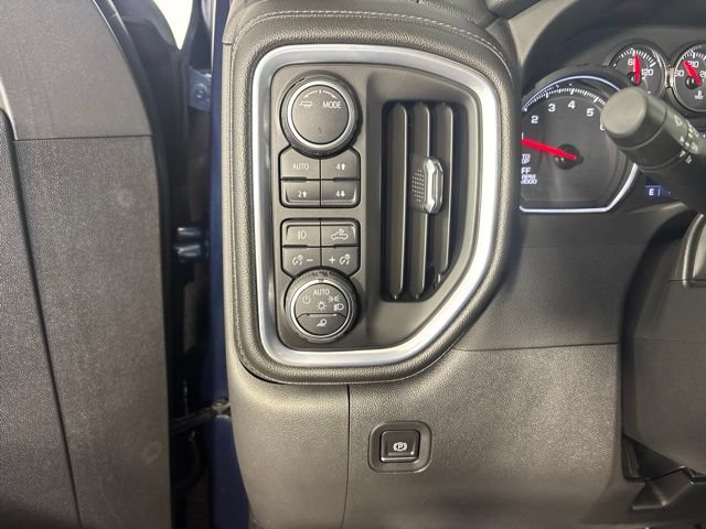 Used 2022 Chevrolet Silverado 1500 LTZ AWD/4WD image 13