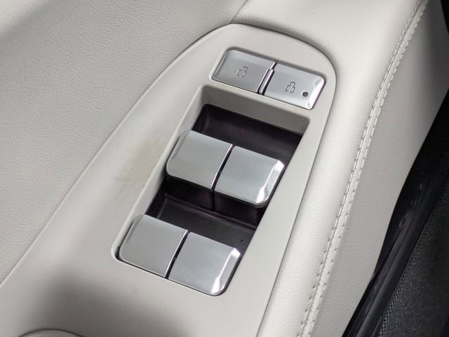 New 2026 Lincoln Navigator Reserve AWD/4WD image 25