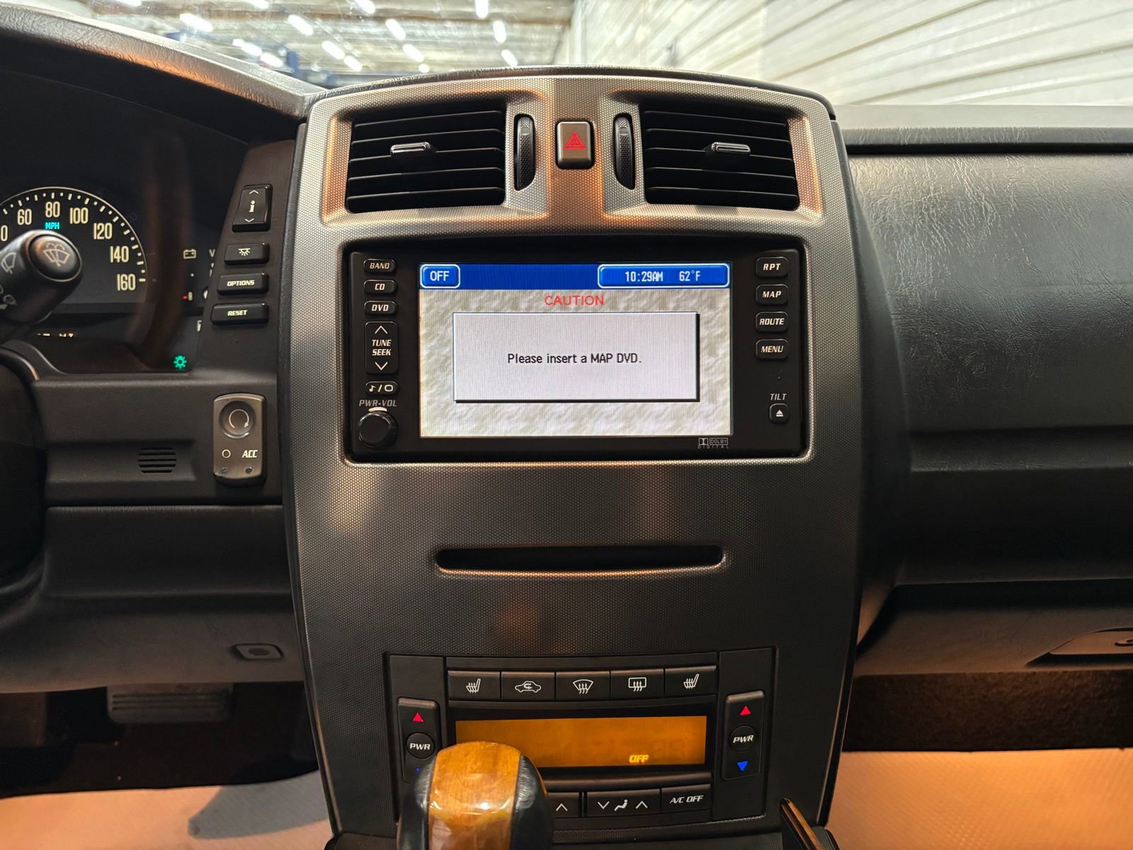 Used 2005 Cadillac XLR image 18