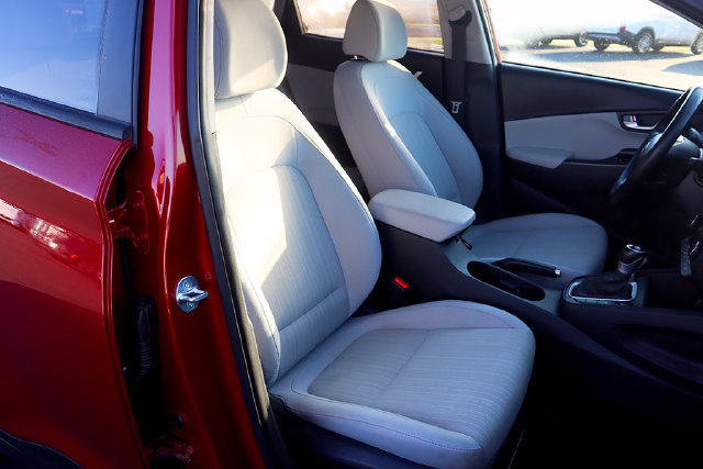 Used 2023 Hyundai Kona SEL w/ Convenience Package FWD image 28