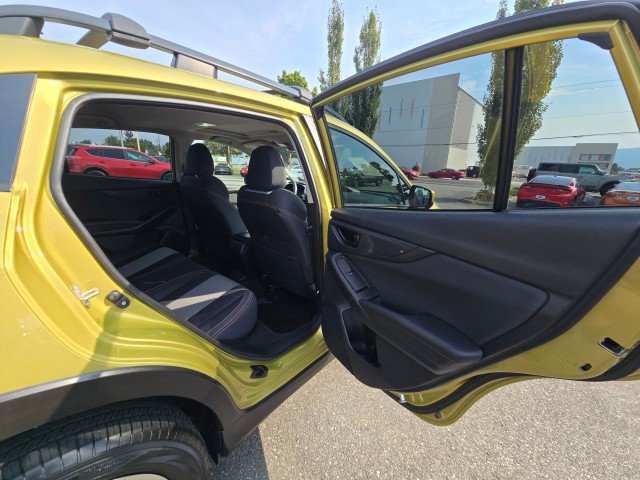 Used 2022 Subaru Crosstrek 2.0i Premium w/ Moonroof Package AWD/4WD image 13