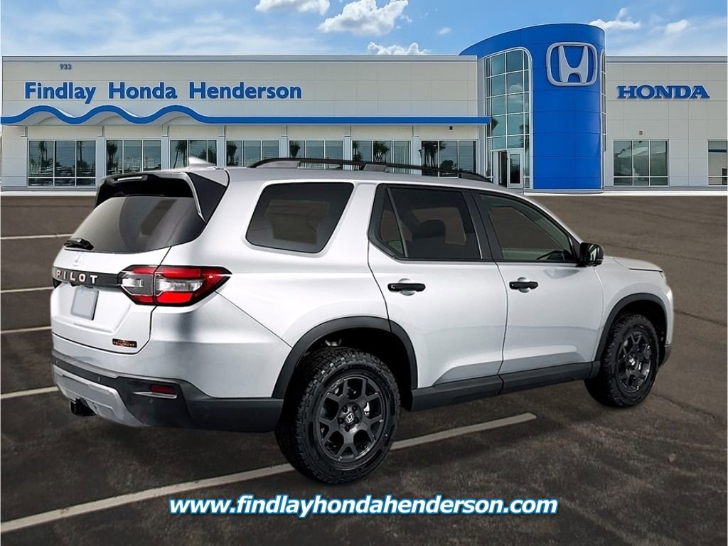 New 2026 Honda Pilot TrailSport image 5