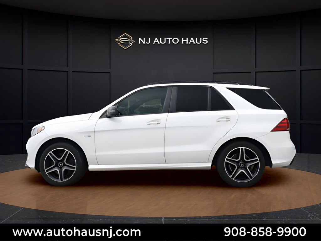 Used 2018 Mercedes-Benz GLE 43 AMG 4MATIC w/ Night Package image 4