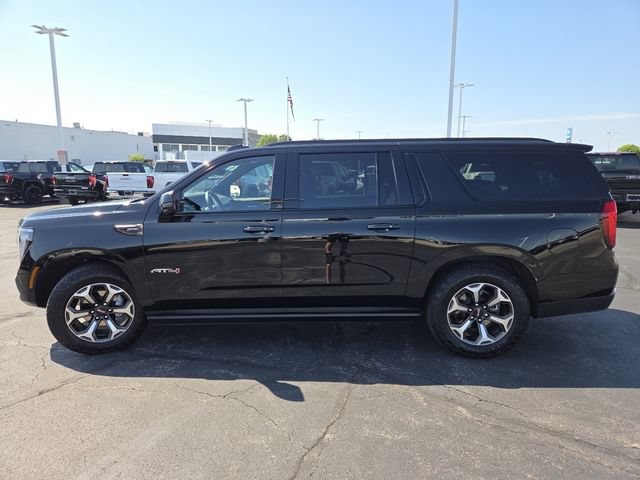 Used 2026 GMC Yukon XL AT4 Ultimate w/ LPO, Floor Liner Package AWD/4WD image 25