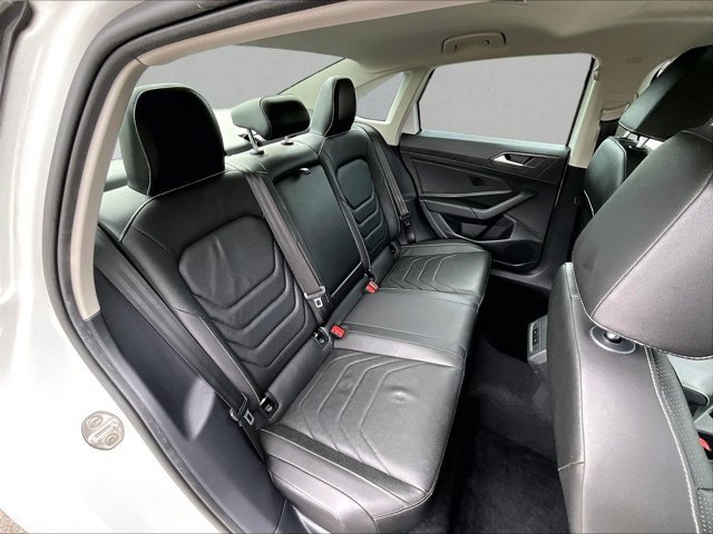 Used 2022 Volkswagen Jetta SEL FWD image 26