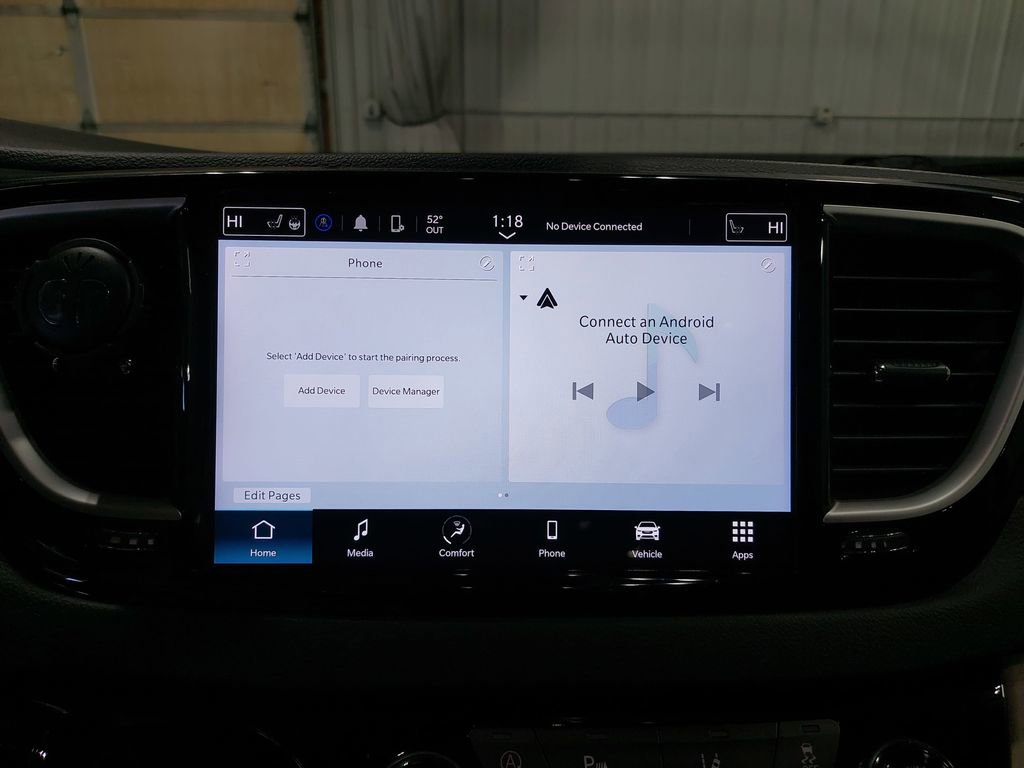 Used 2024 Chrysler Pacifica Touring-L image 24