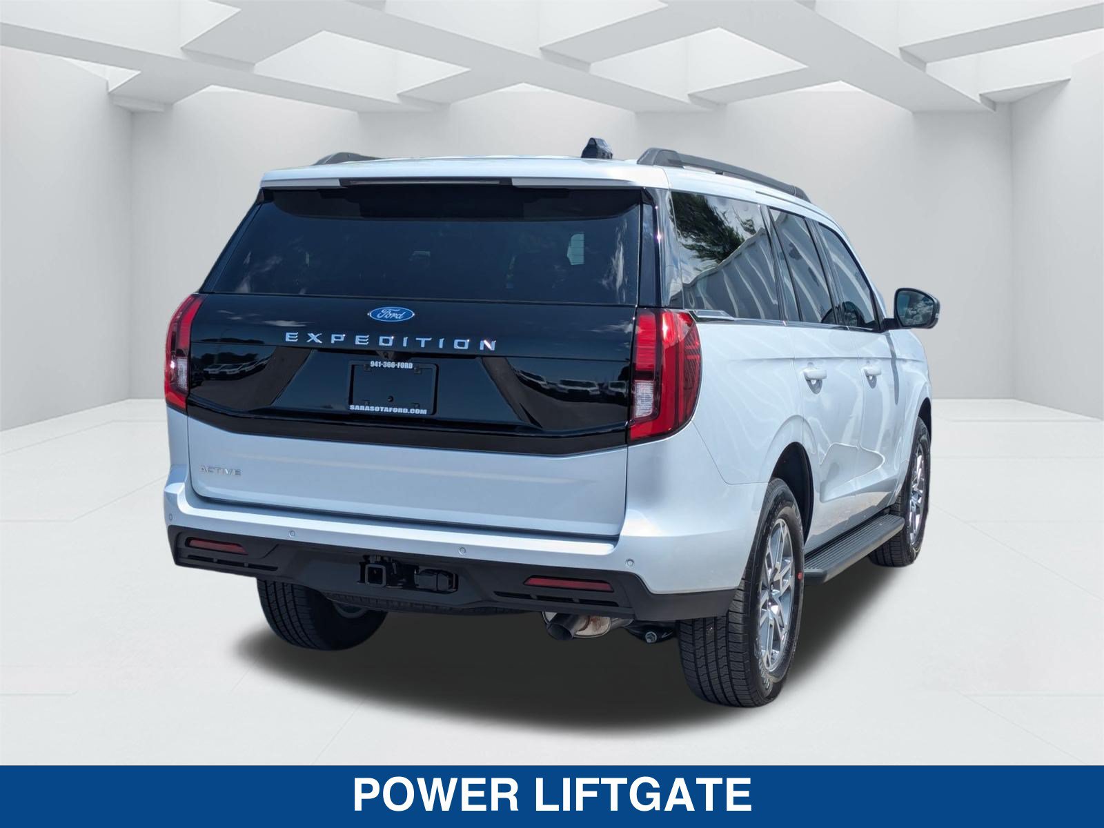 New 2026 Ford Expedition Active RWD image 6