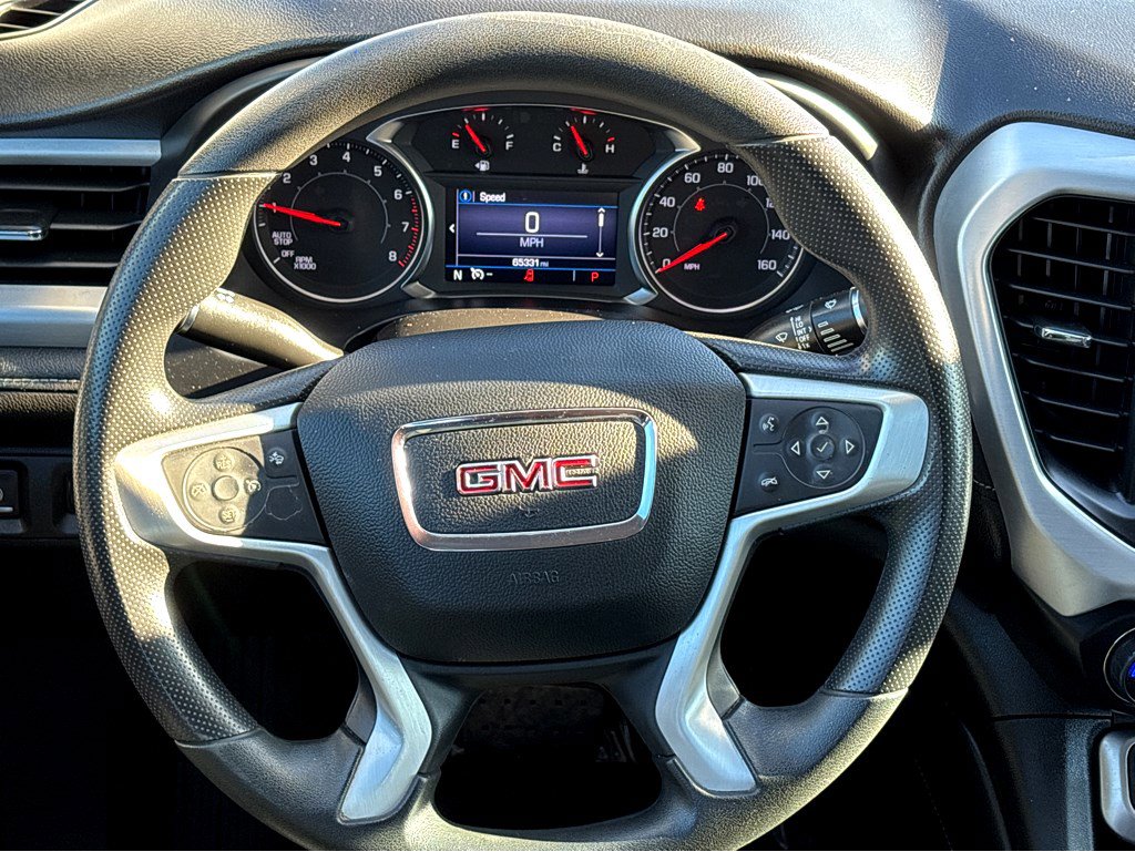 Used 2023 GMC Acadia SLE w/ Driver Convenience Package image 13