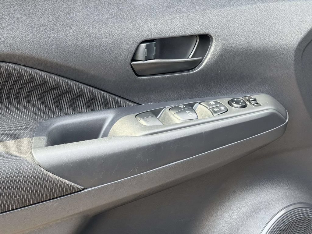 Used 2023 Nissan Kicks S FWD image 22