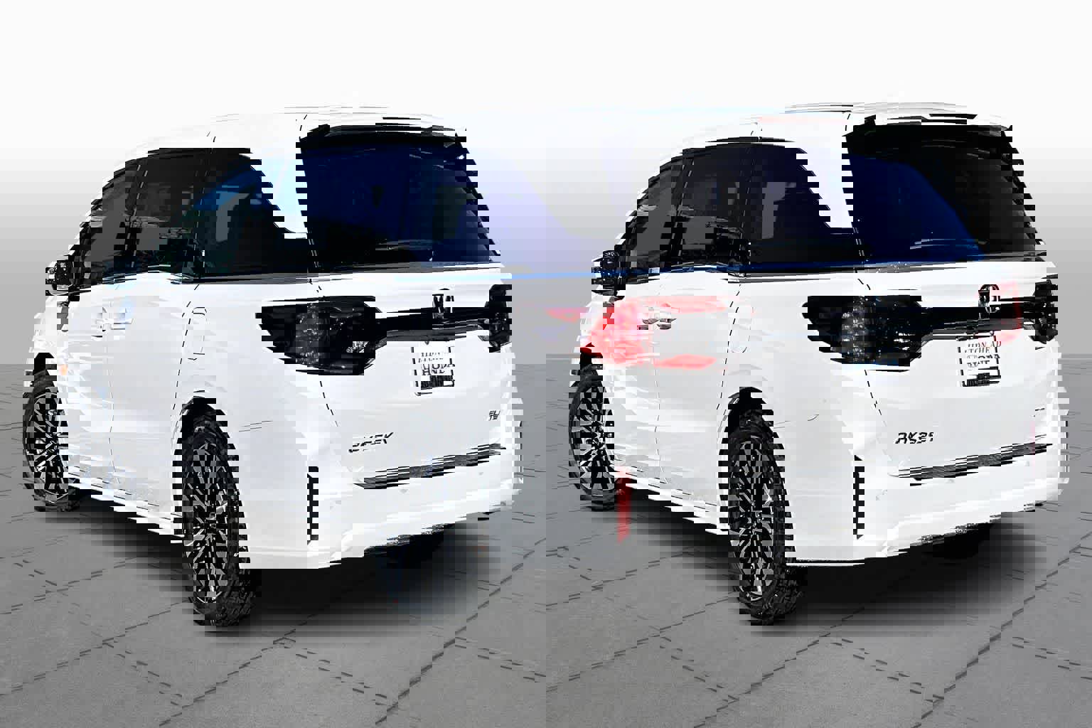 New 2026 Honda Odyssey Elite image 7