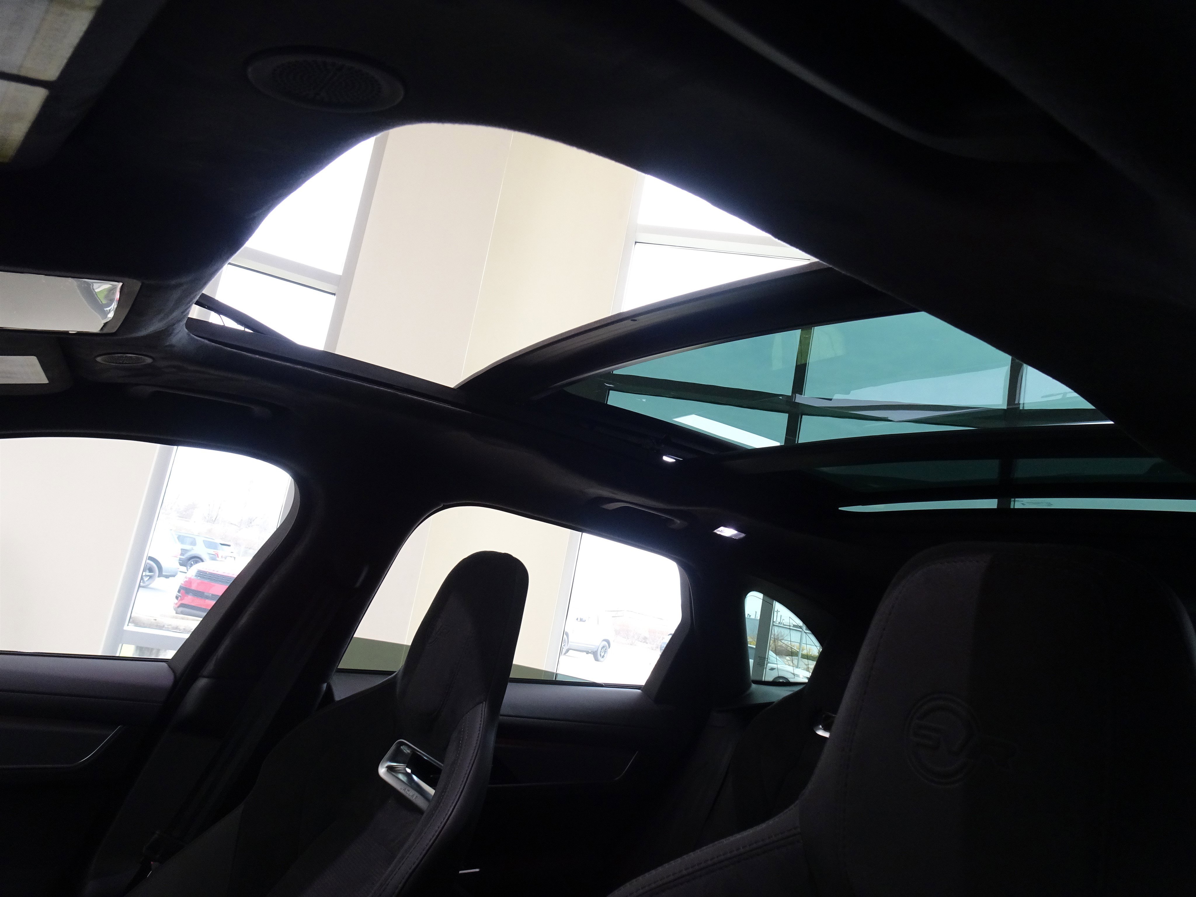 New 2026 Jaguar F-PACE SVR 575 Edition image 16