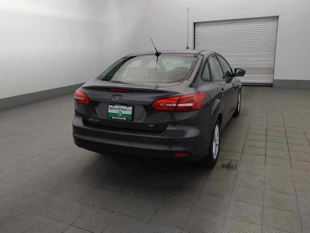 Used 2018 Ford Focus SE FWD image 7