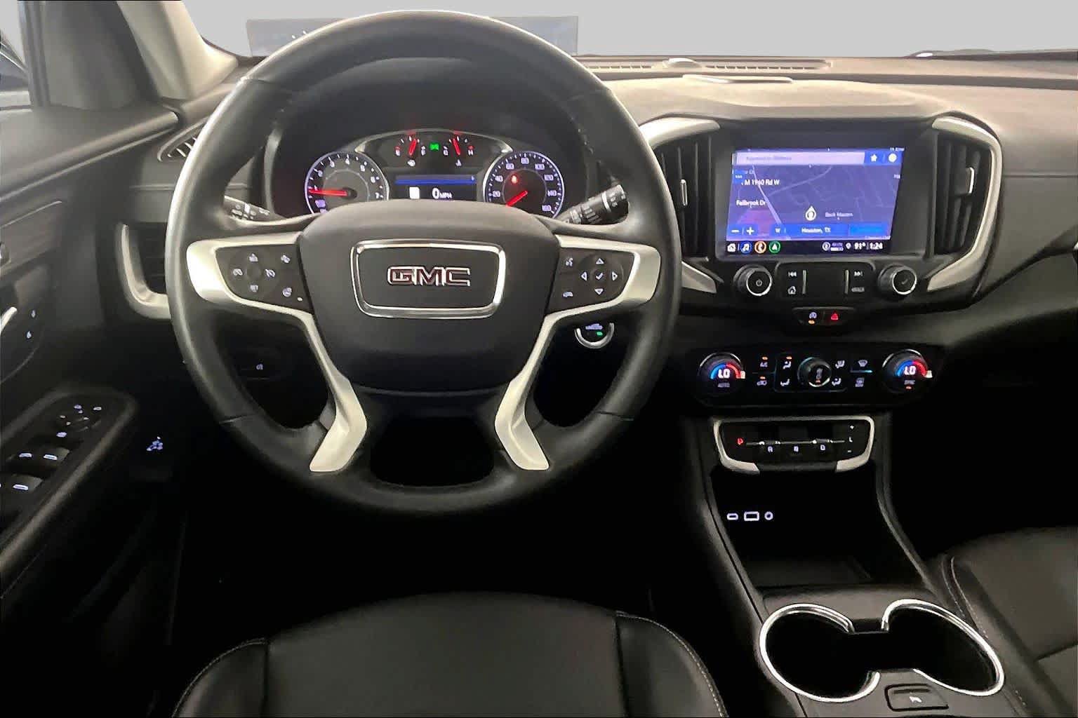 Certified 2024 GMC Terrain SLT w/ Infotainment Package II AWD/4WD image 6