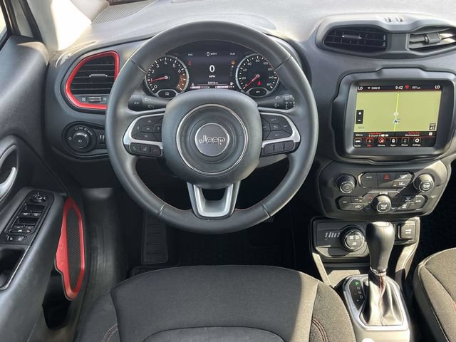 Used 2023 Jeep Renegade Trailhawk AWD/4WD image 17