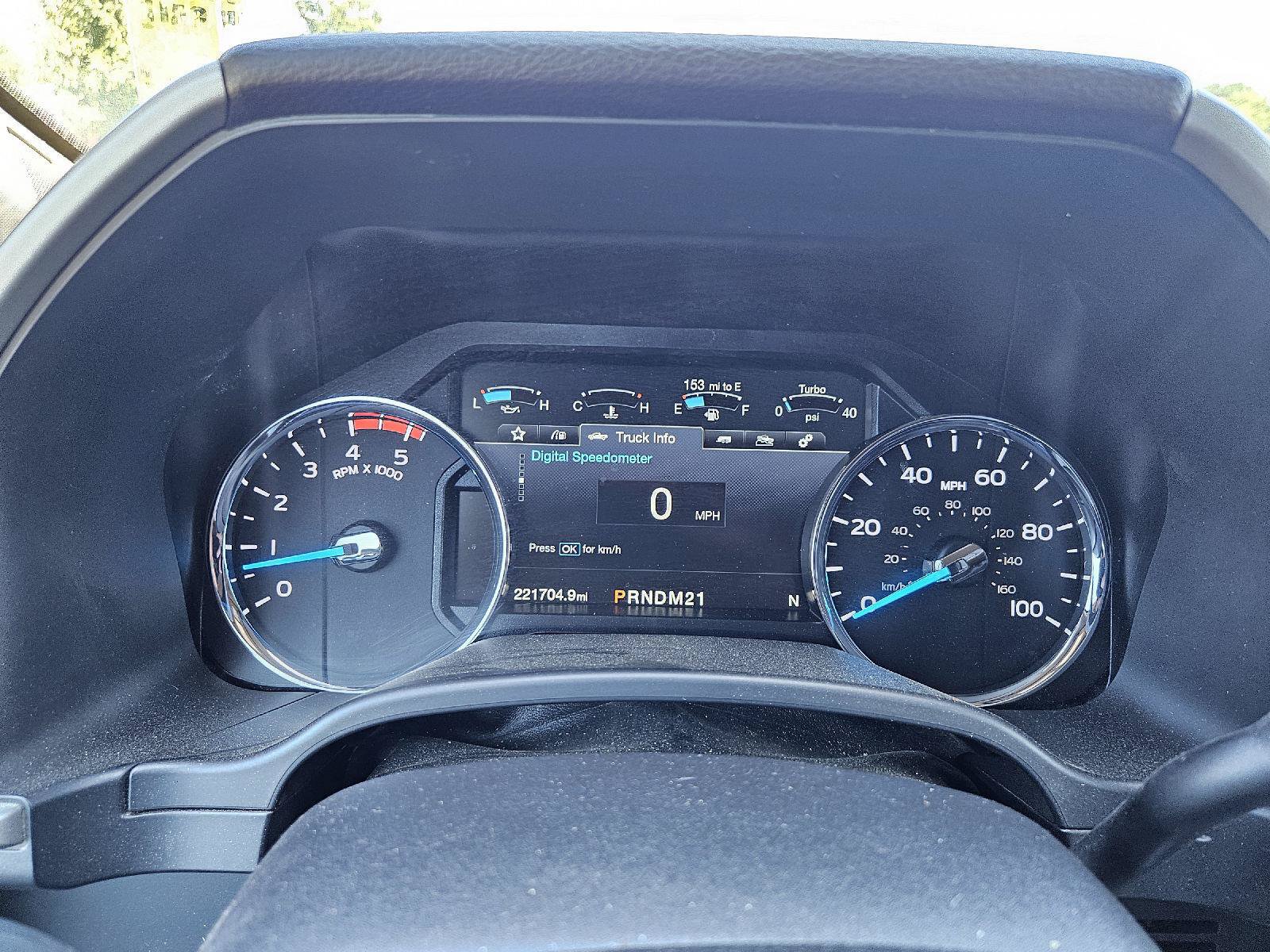 Used 2017 Ford F250 Lariat w/ Lariat Ultimate Package AWD/4WD image 19
