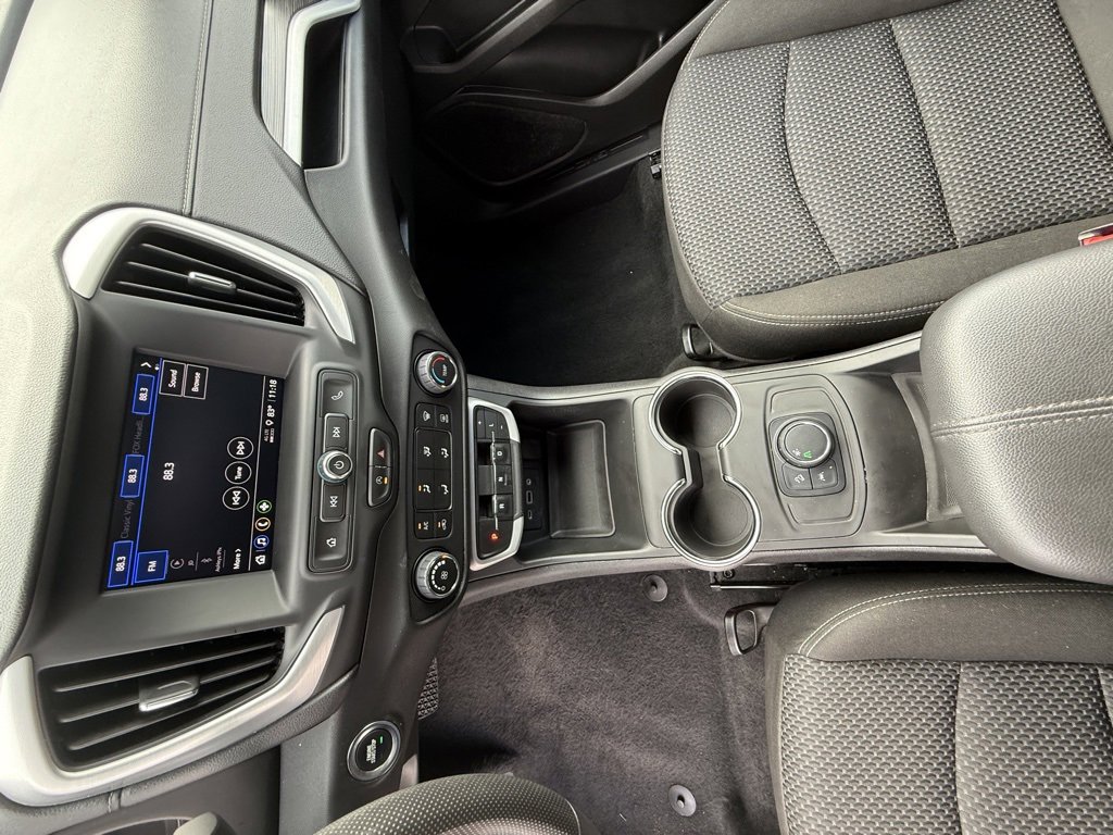 Used 2024 GMC Terrain SLE image 37