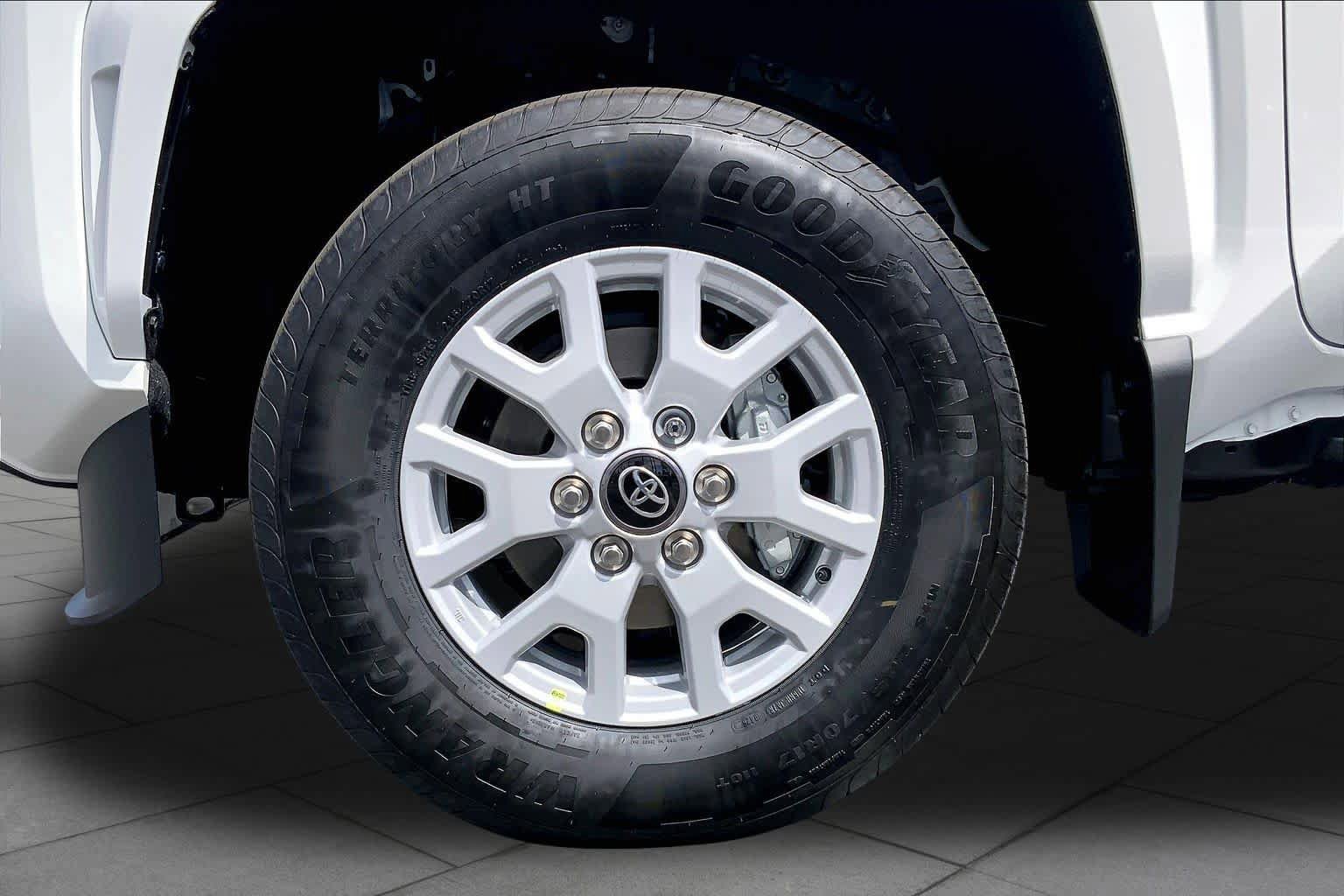 New 2026 Toyota Tacoma SR5 AWD/4WD image 11
