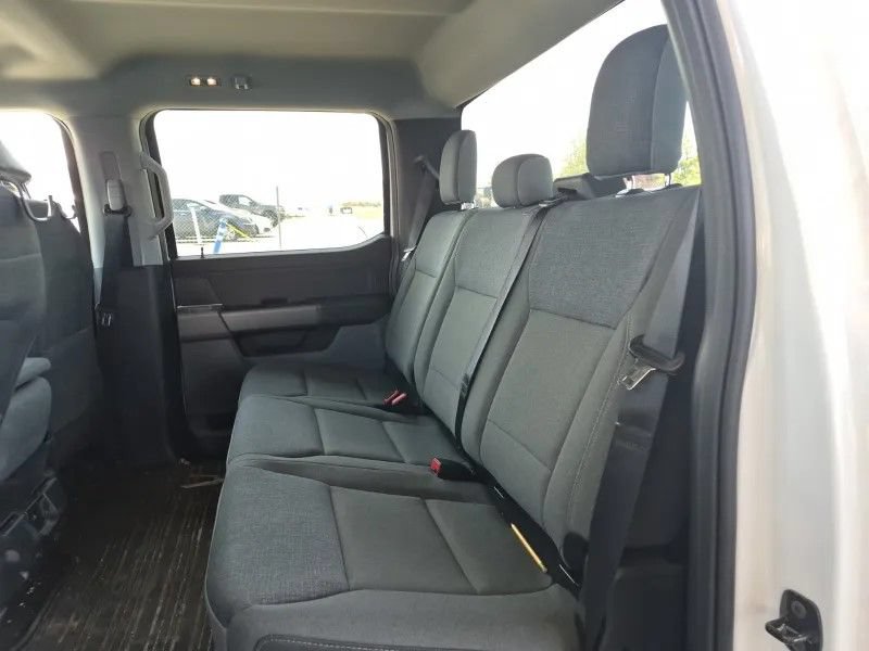 Used 2023 Ford F250 Lariat w/ Lariat Ultimate Package AWD/4WD image 10