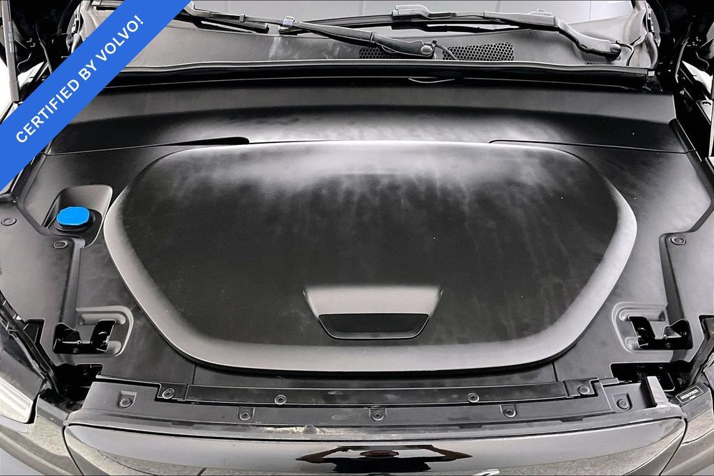 Certified 2023 Volvo C40 Recharge Core w/ Protection Package Premier AWD/4WD image 10