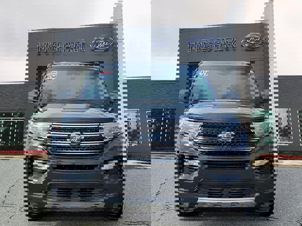 Certified 2023 Ford Explorer XLT w/ Equipment Group 202A image 2