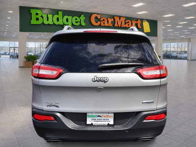 Used 2015 Jeep Cherokee Latitude w/ Cold Weather Group AWD/4WD image 7