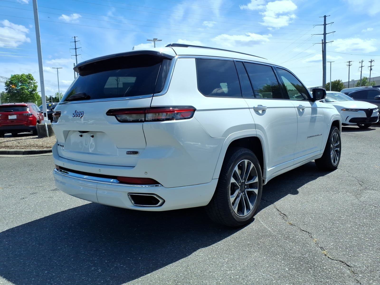 Used 2023 Jeep Grand Cherokee L Overland AWD/4WD image 2
