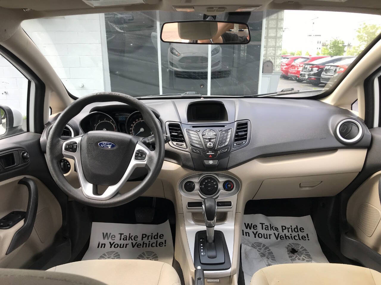 Used 2018 Ford Fiesta SE FWD image 11