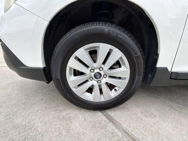 Used 2019 Subaru Outback 2.5i AWD/4WD image 10