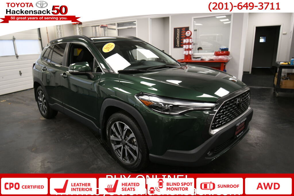 Certified 2022 Toyota Corolla Cross XLE