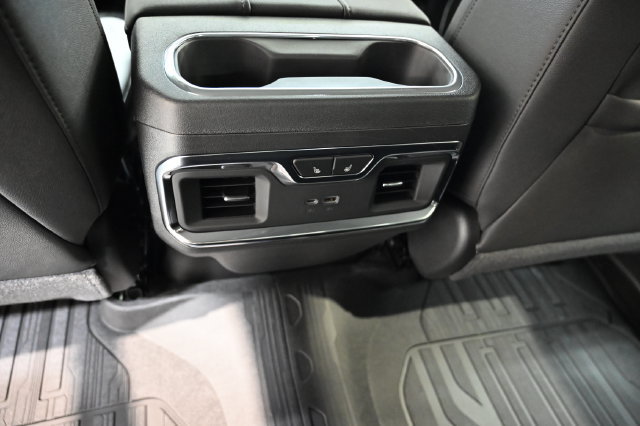 New 2026 GMC Sierra 1500 SLT AWD/4WD image 28